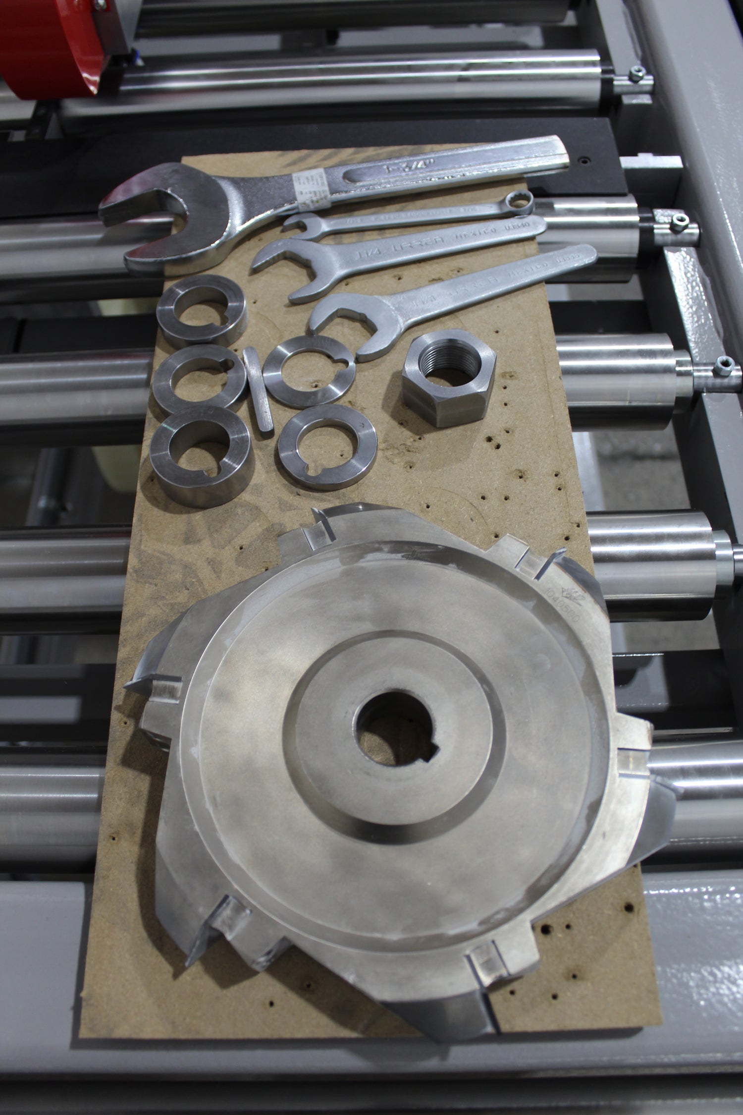 Star V SLG 1-LB Semi Automatic V-Grooving Machine